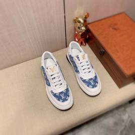 Picture of Louis Vuitton Shoes _SKULVsz38-44jyh090115060